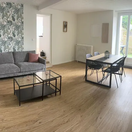 Charmante Maison Au Calme Nyaraló *